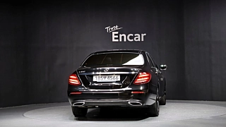 MERCEDES BENZ E-CLASS W213 2020
