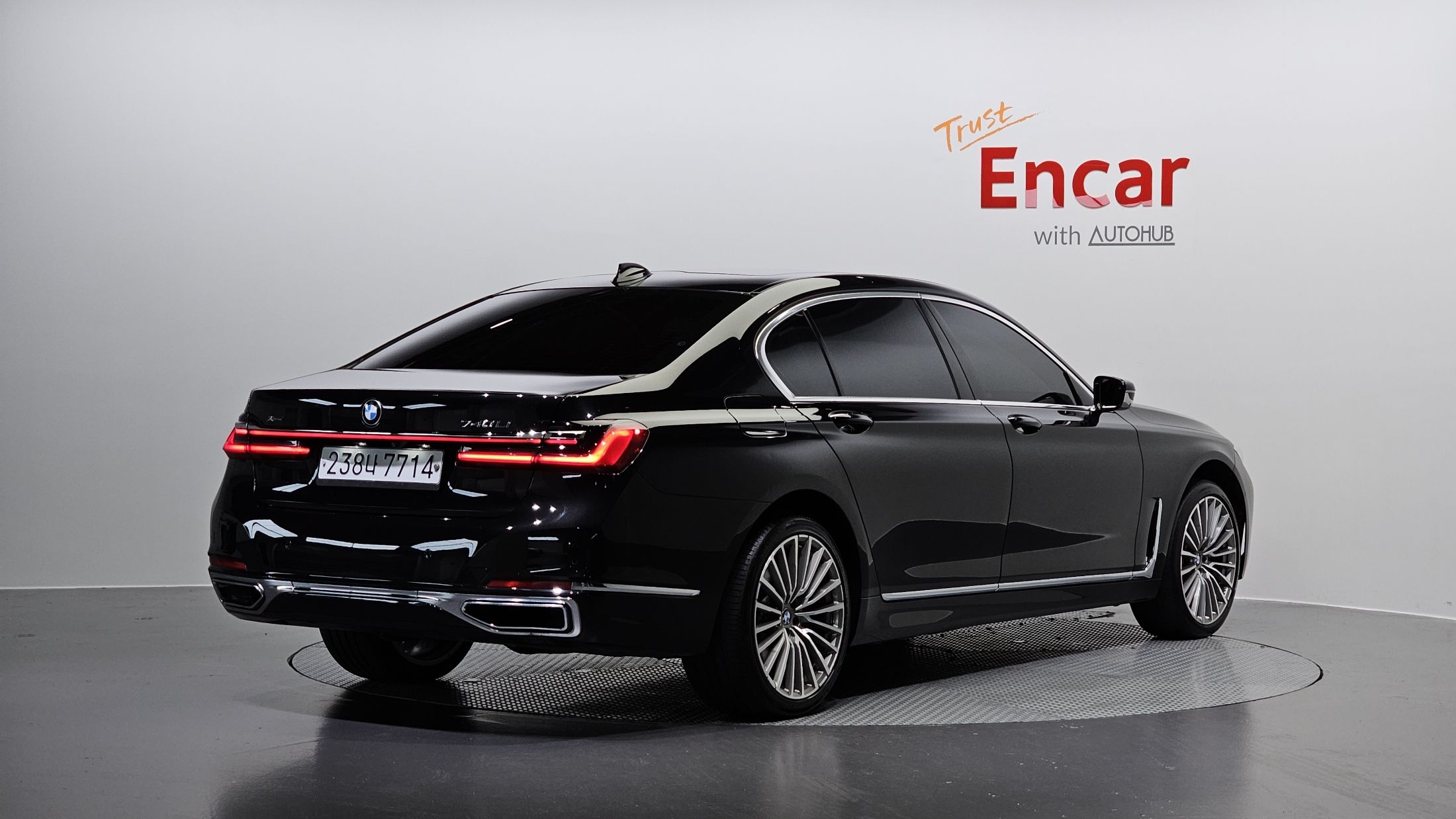 BMW 7-SERIES G11 2019