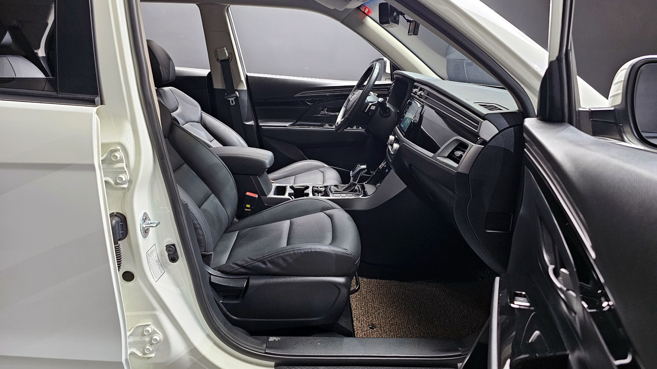 SSANGYONG KORANDO BEAUTIFUL 2021