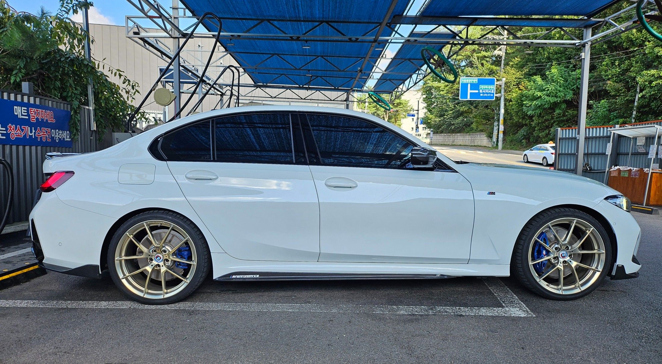 BMW 3-SERIES G20 2023