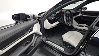 PORSCHE TAYCAN 2024