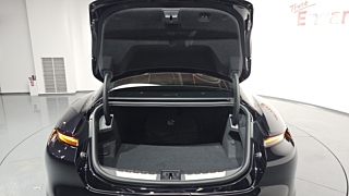 PORSCHE TAYCAN 2024