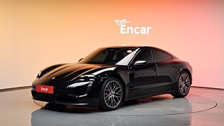 PORSCHE TAYCAN 2024