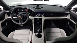 PORSCHE TAYCAN 2024