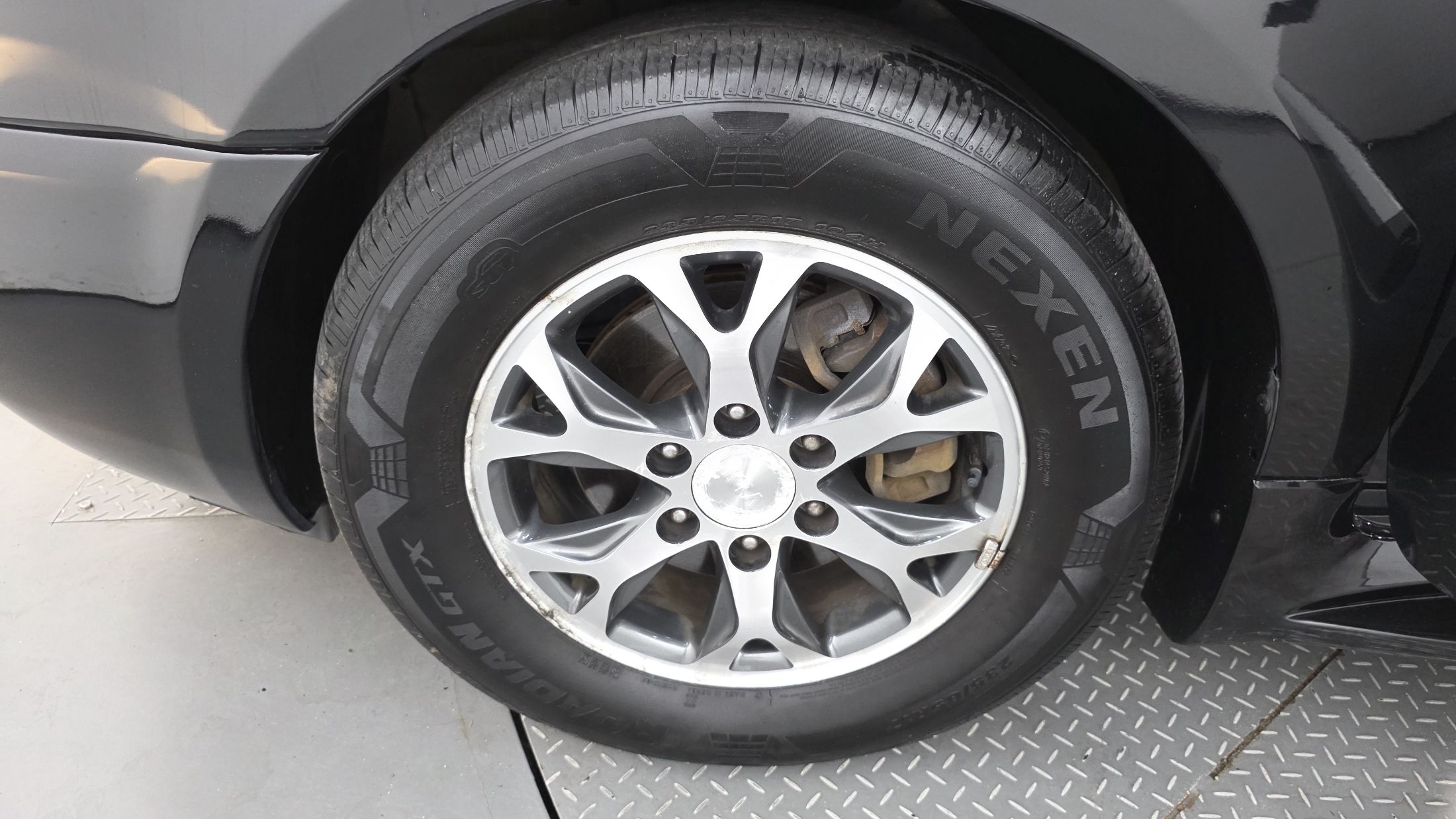 KIA CARNIVAL R 2013