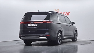KIA CARNIVAL 2023