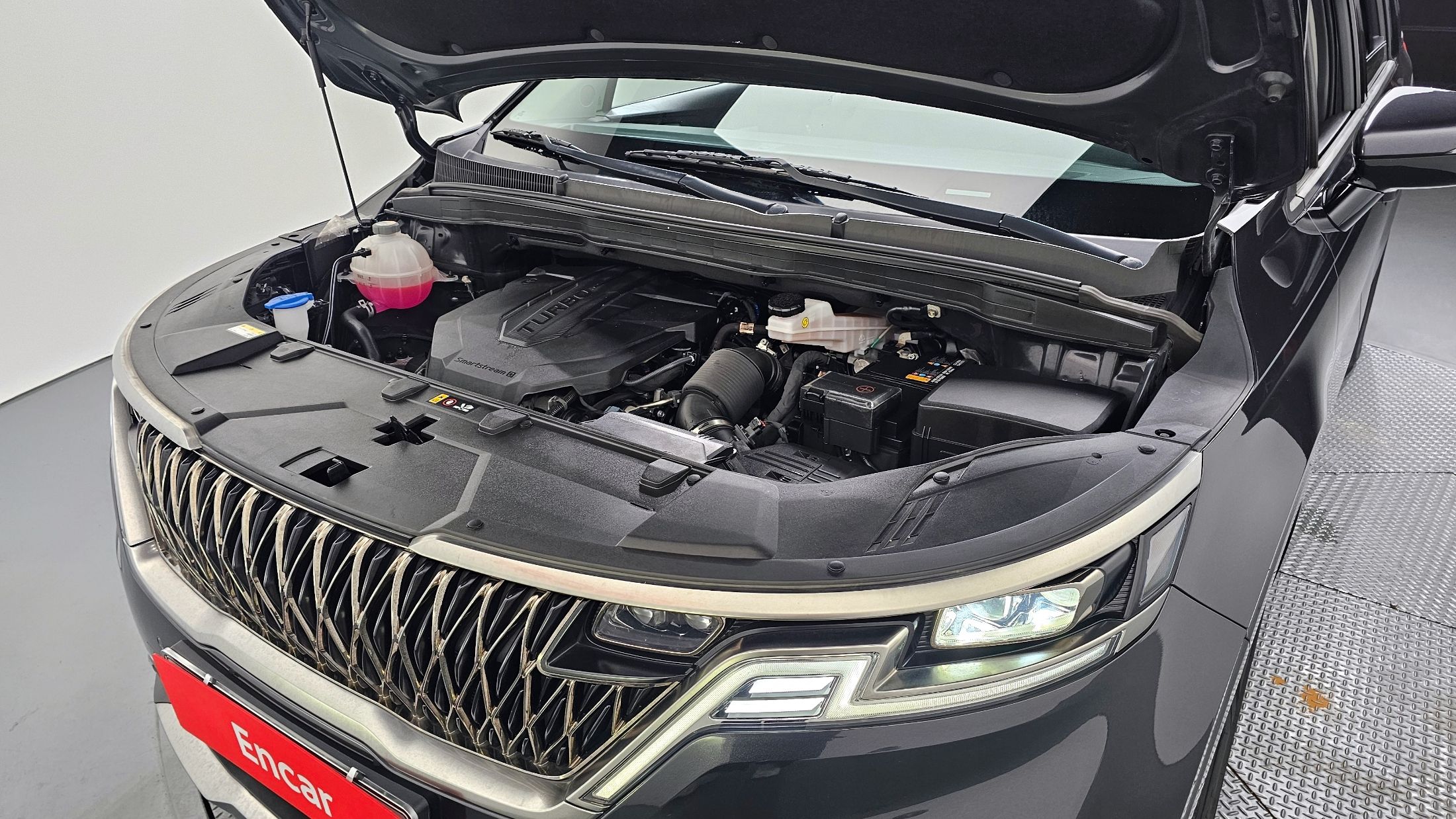 KIA CARNIVAL 2023