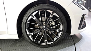KIA K5 2024