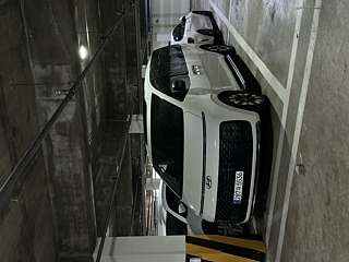 HYUNDAI STARIA 2025