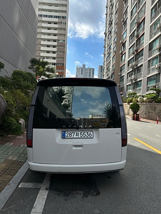 HYUNDAI STARIA 2025
