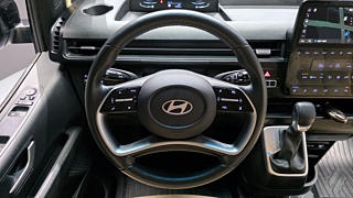 HYUNDAI STARIA 2024