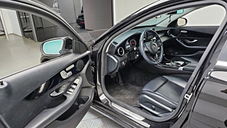 MERCEDES BENZ C-CLASS W205 2016