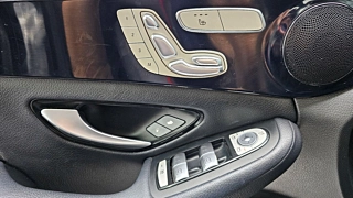 MERCEDES BENZ C-CLASS W205 2016