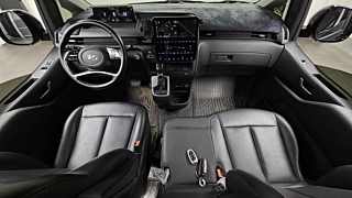 HYUNDAI STARIA 2021