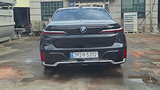 BMW 7-SERIES G70 2024