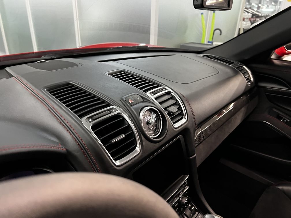 PORSCHE BOXSTER 2015