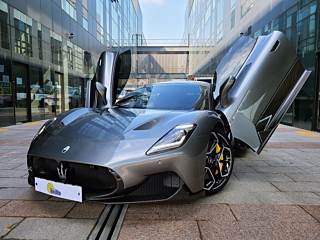 MASERATI MC20  2022