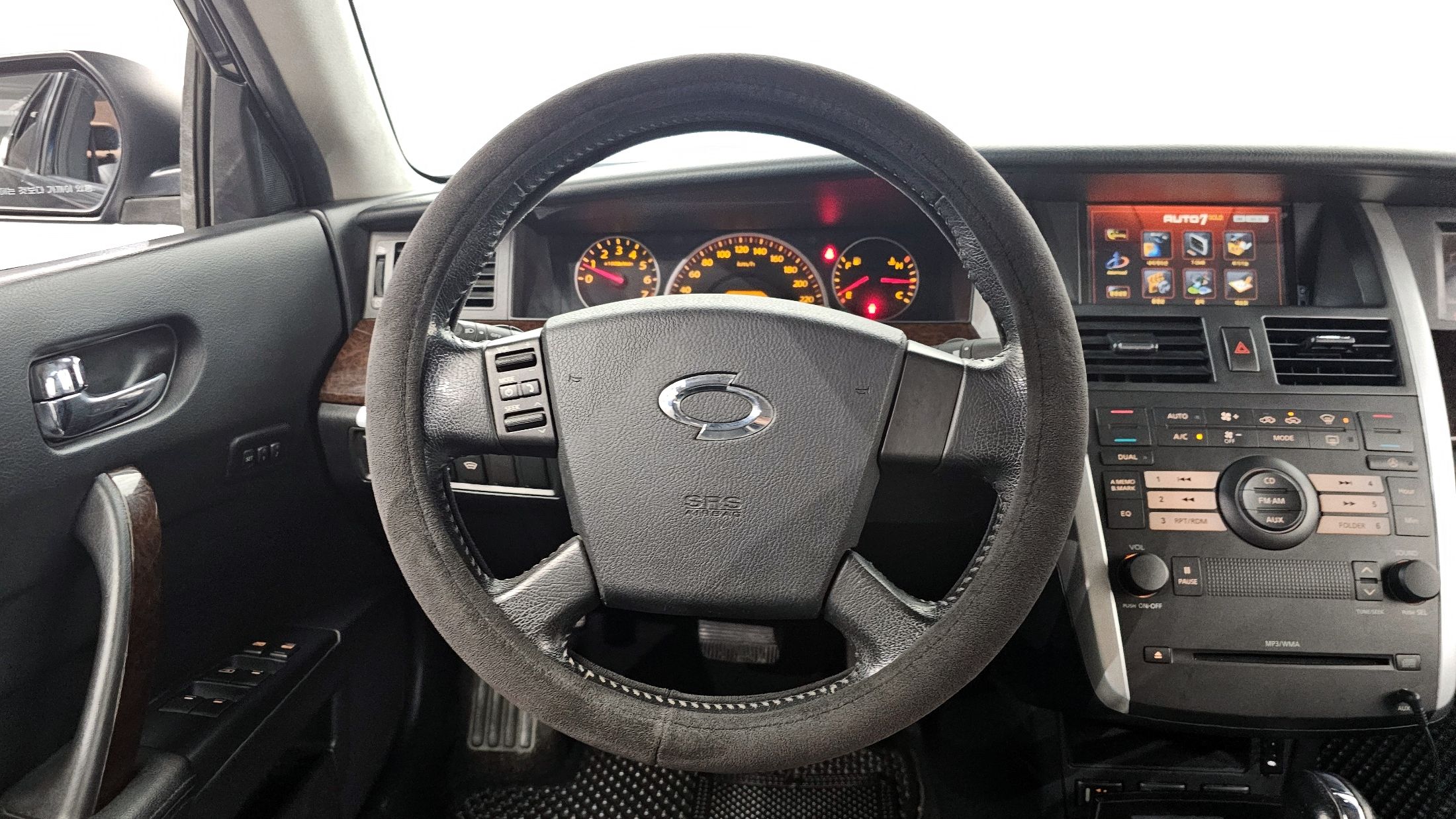 SAMSUNG SM5 NEW IMPRESSION 2009