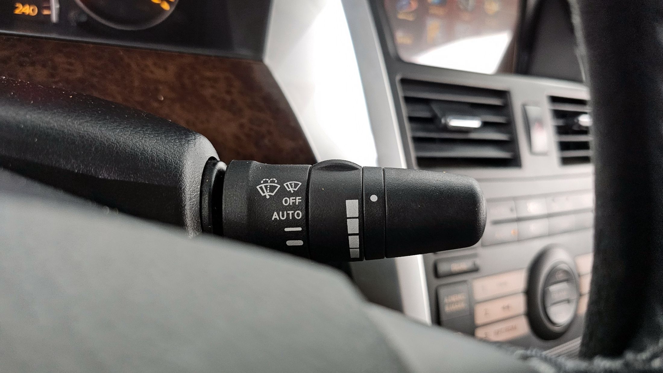 SAMSUNG SM5 NEW IMPRESSION 2009