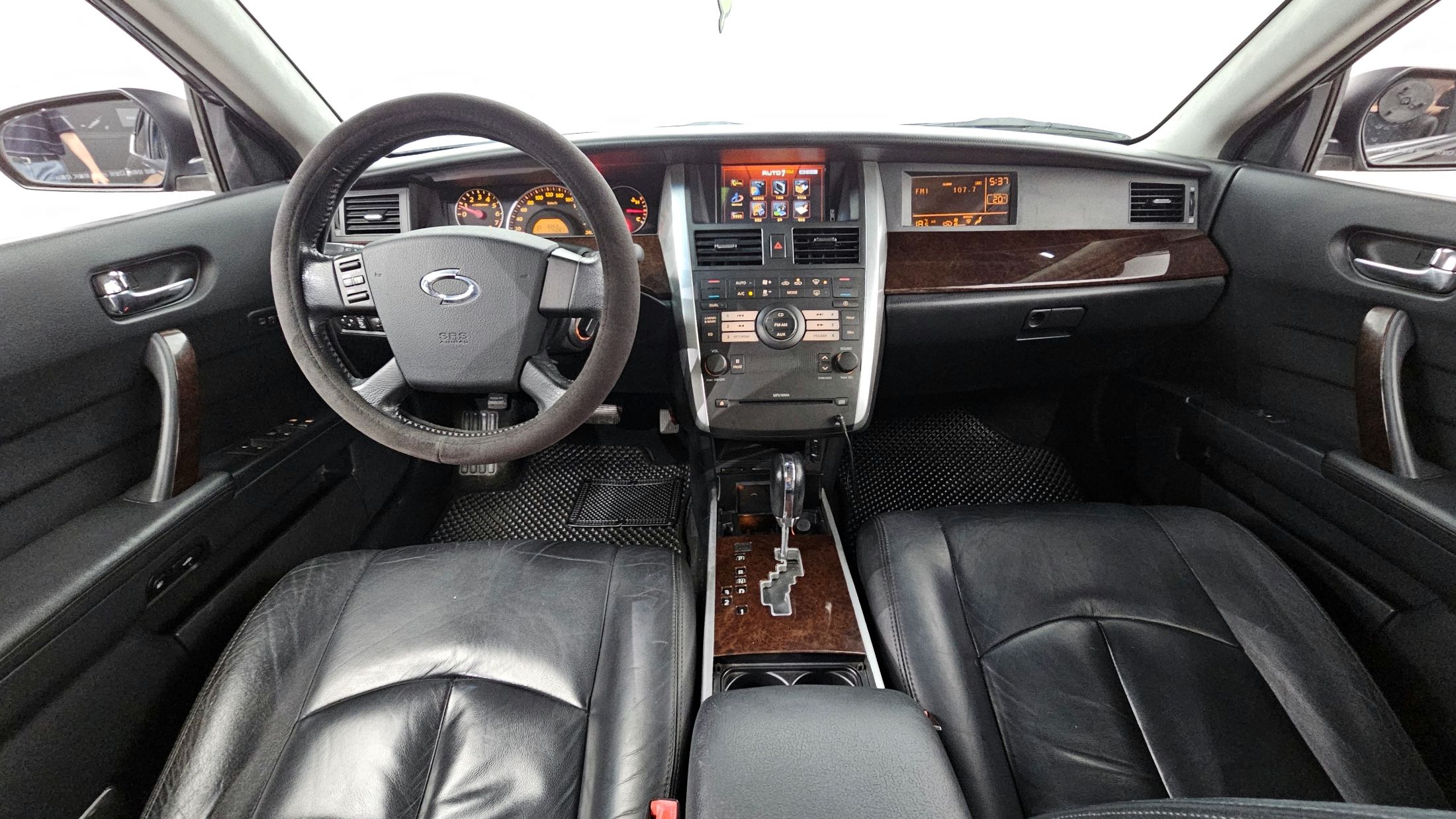 SAMSUNG SM5 NEW IMPRESSION 2009