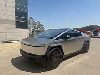 Заказать TESLA CYBERTRUCK