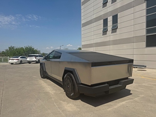 Заказать TESLA CYBERTRUCK