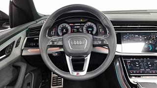 AUDI Q8 4M 2023