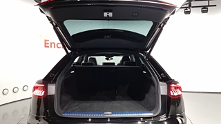 AUDI Q8 4M 2023