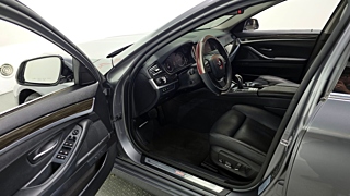 BMW 5-SERIES F10 2016