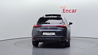 LEXUS UX250H 2023