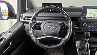HYUNDAI STARIA 2021