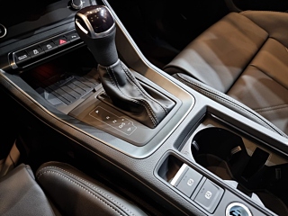 AUDI Q3 F3 2024