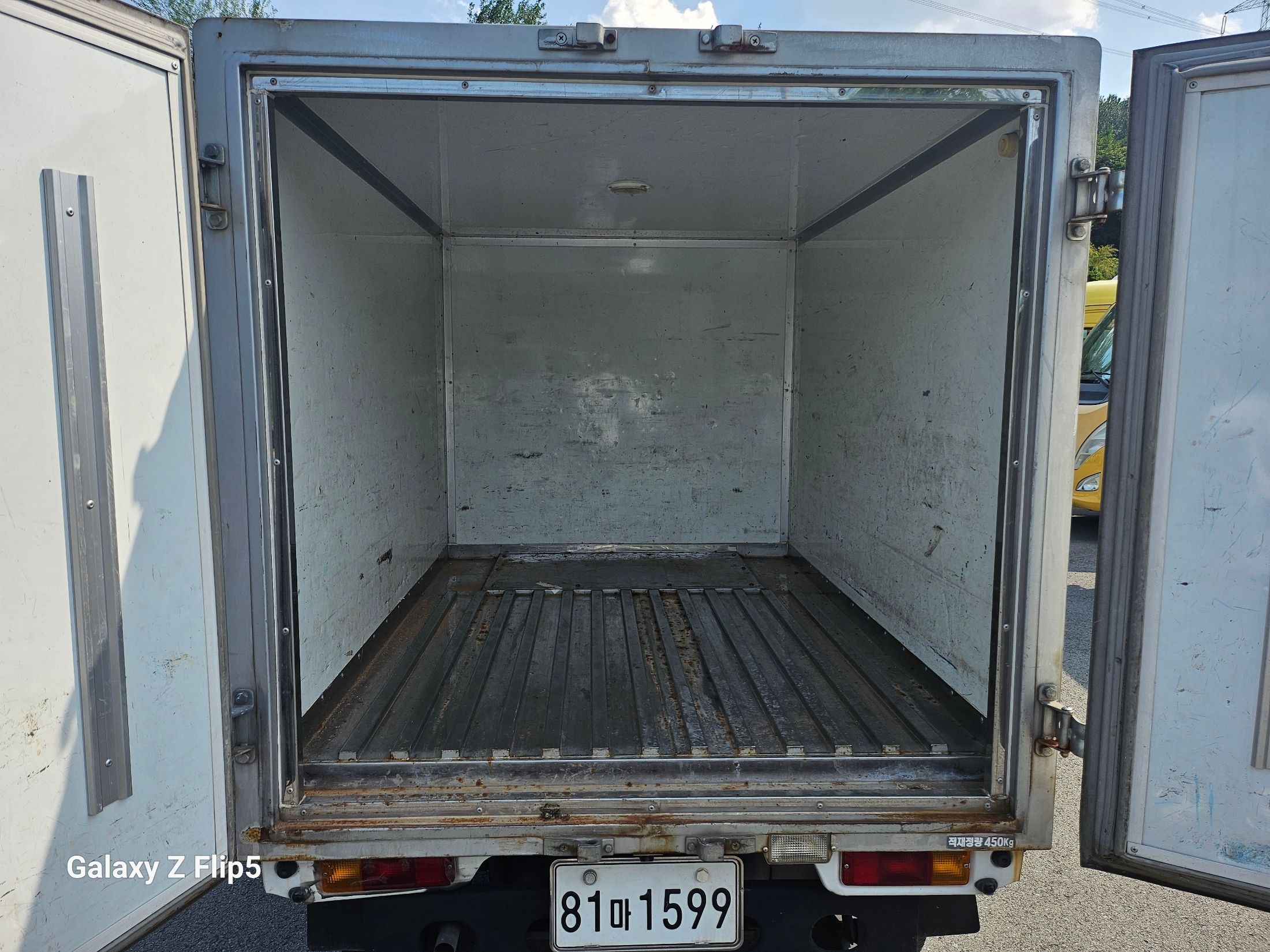 DAEWOO LABO 2011