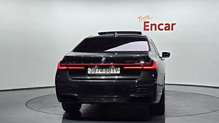 BMW 7-SERIES G11 2018