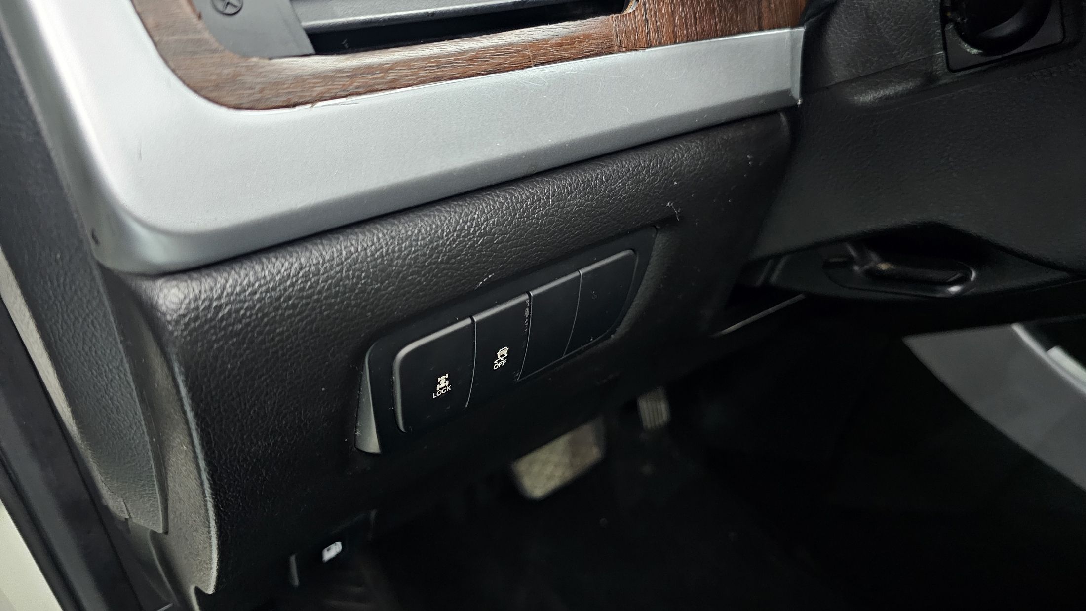 SSANGYONG KORANDO C 2014