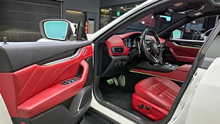 MASERATI LEVANTE 2019