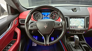 MASERATI LEVANTE 2019