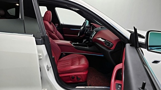 MASERATI LEVANTE 2019
