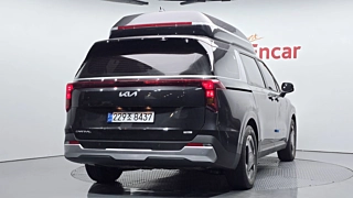 KIA CARNIVAL  2025