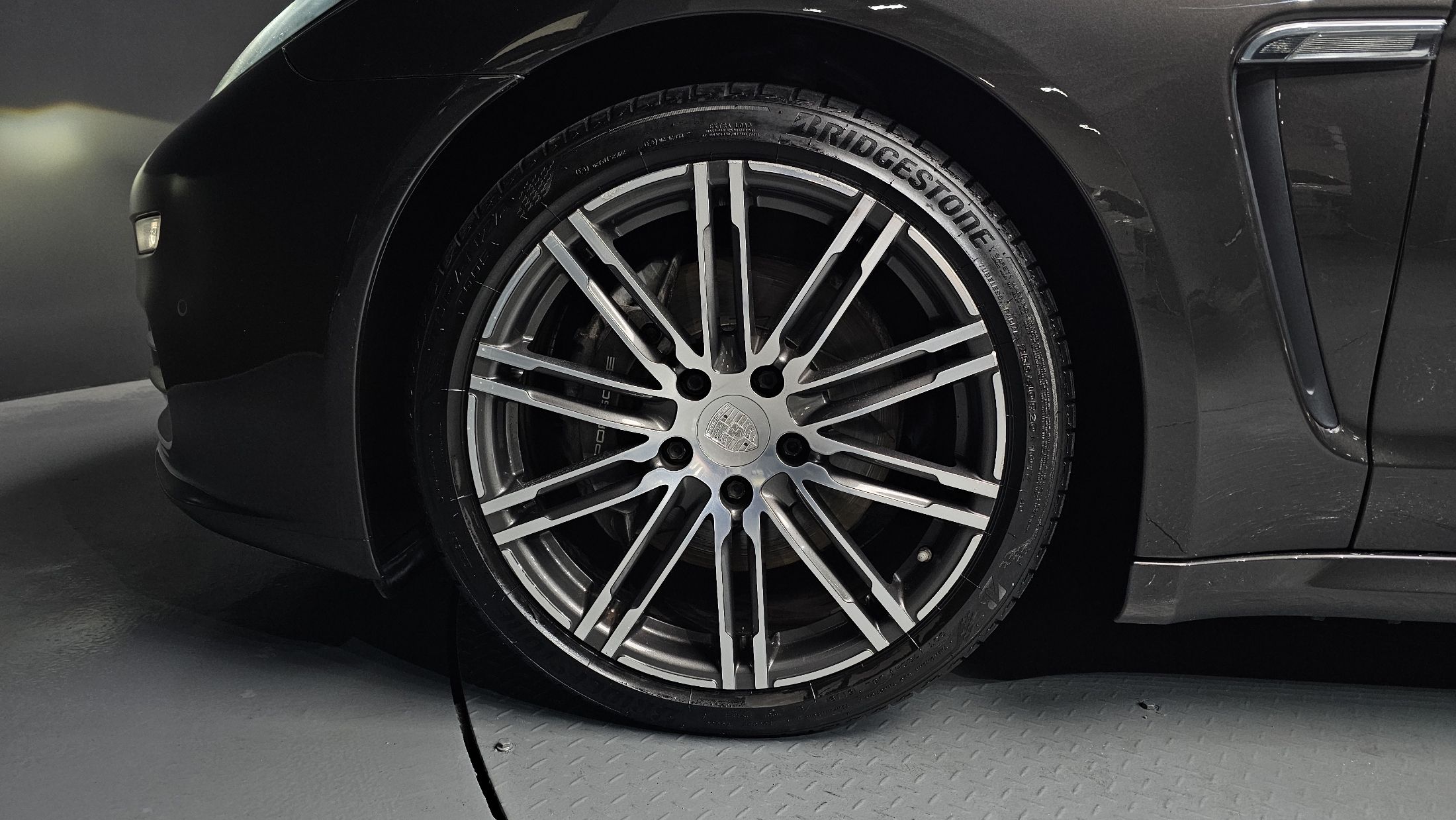 PORSCHE PANAMERA 2015