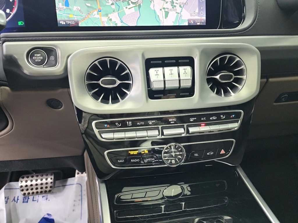 MERCEDES BENZ G-CLASS W463B