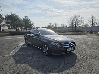 MERCEDES BENZ E-CLASS W213 2018