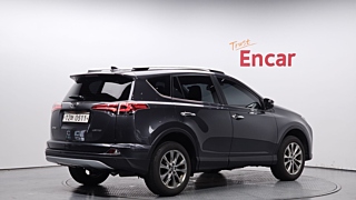 TOYOTA RAV4 2015
