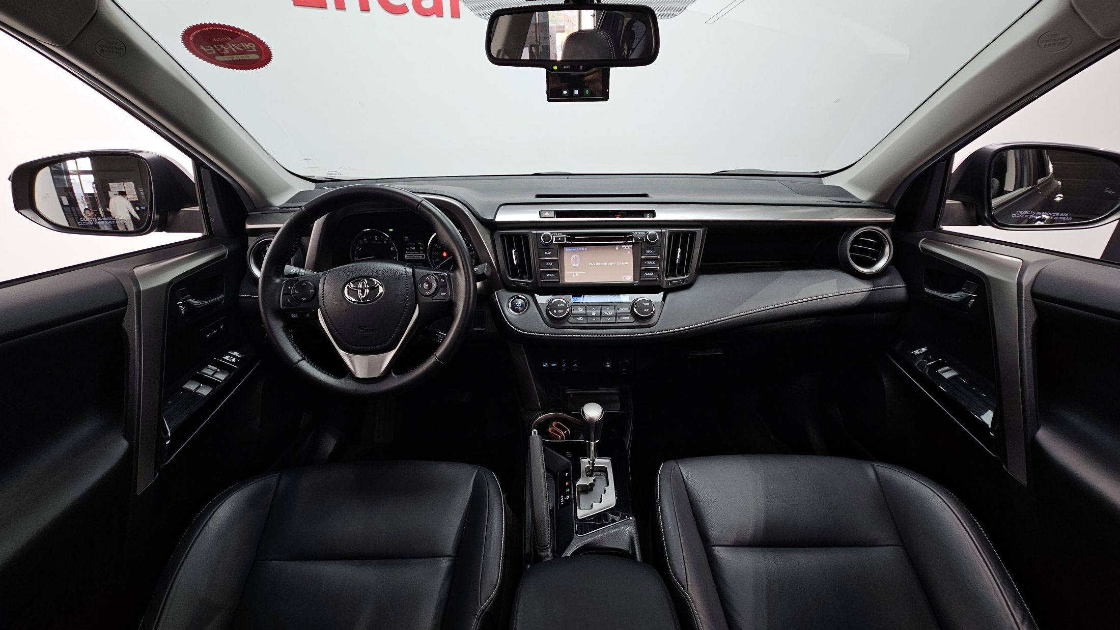 TOYOTA RAV4 2015