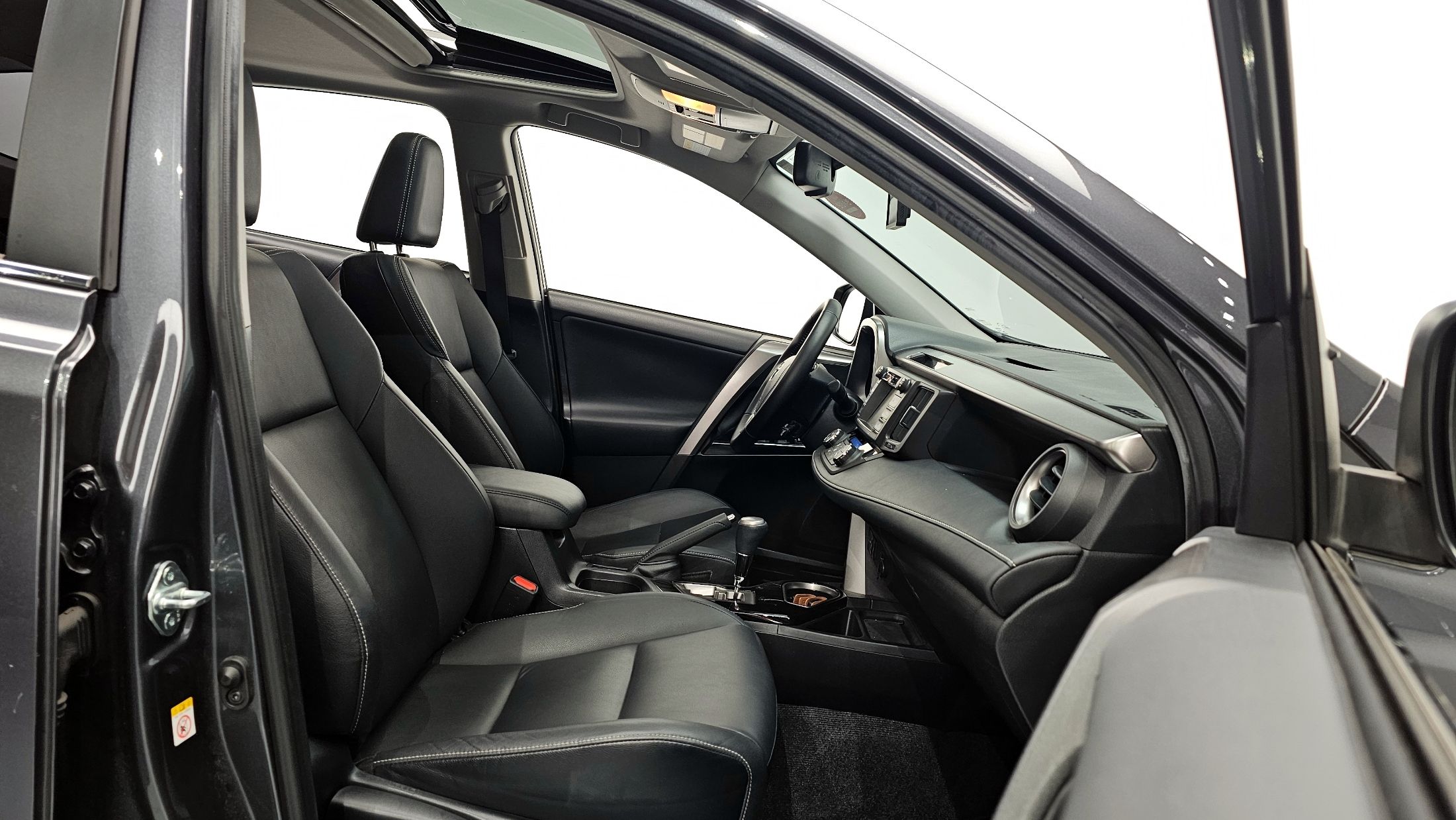 TOYOTA RAV4 2015