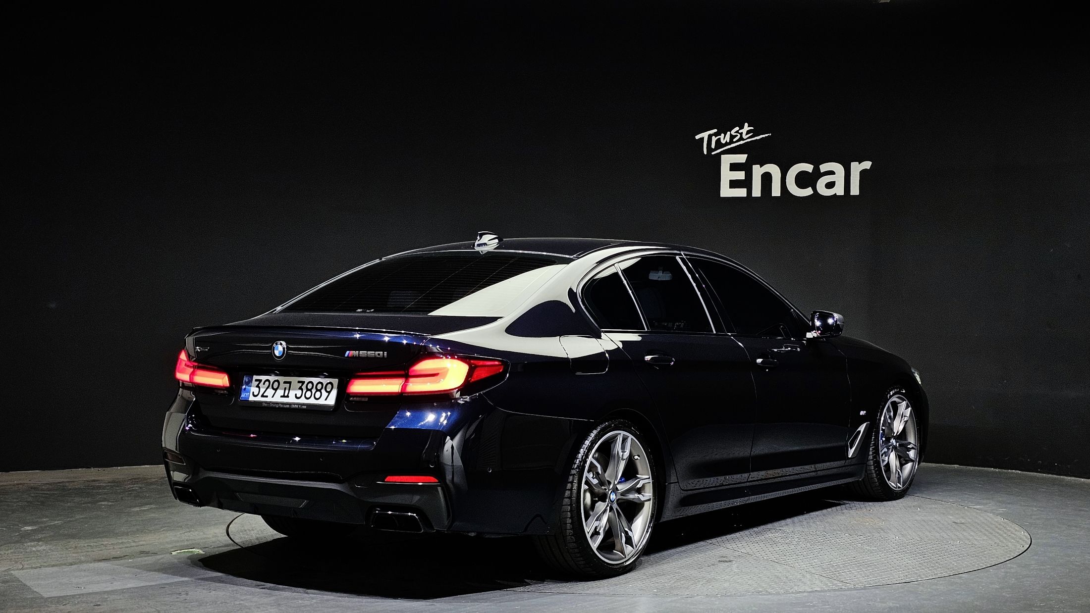BMW 5-SERIES G30 2021