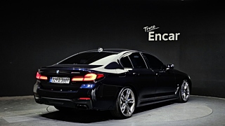BMW 5-SERIES G30 2021