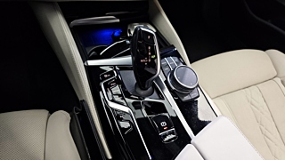 BMW 5-SERIES G30 2021