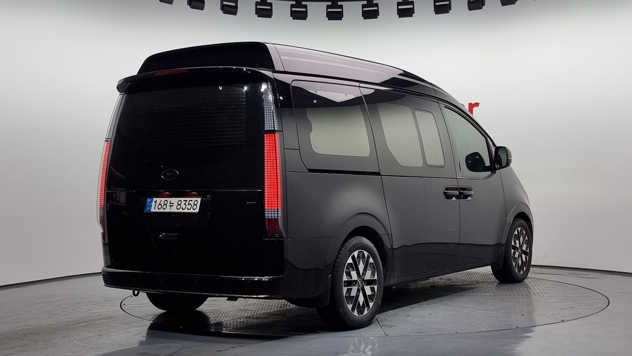 HYUNDAI STARIA 2022