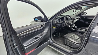 HYUNDAI GRANDEUR IG HYBRID 2018